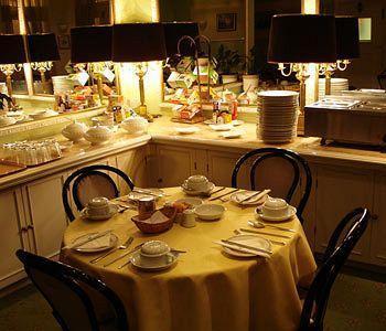 The Diplomat Hotel Londres
