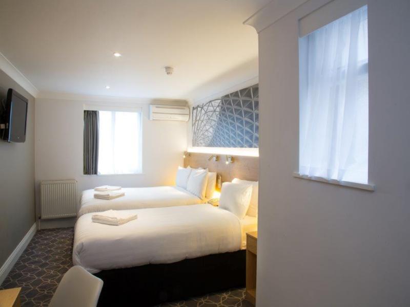 Hotel Comfort & Kings Cross St. Pancras 4*