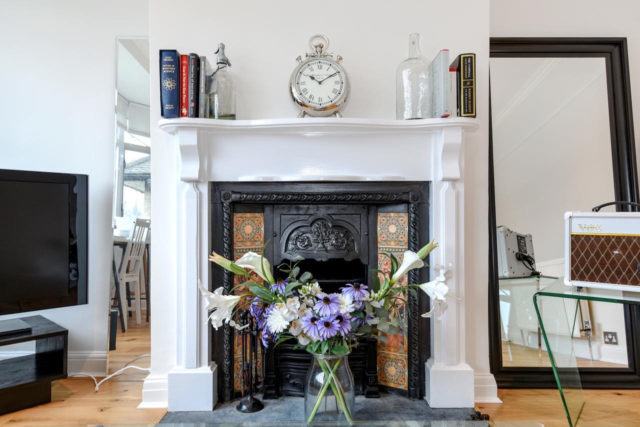 Stunning Park Royal Apartamento *