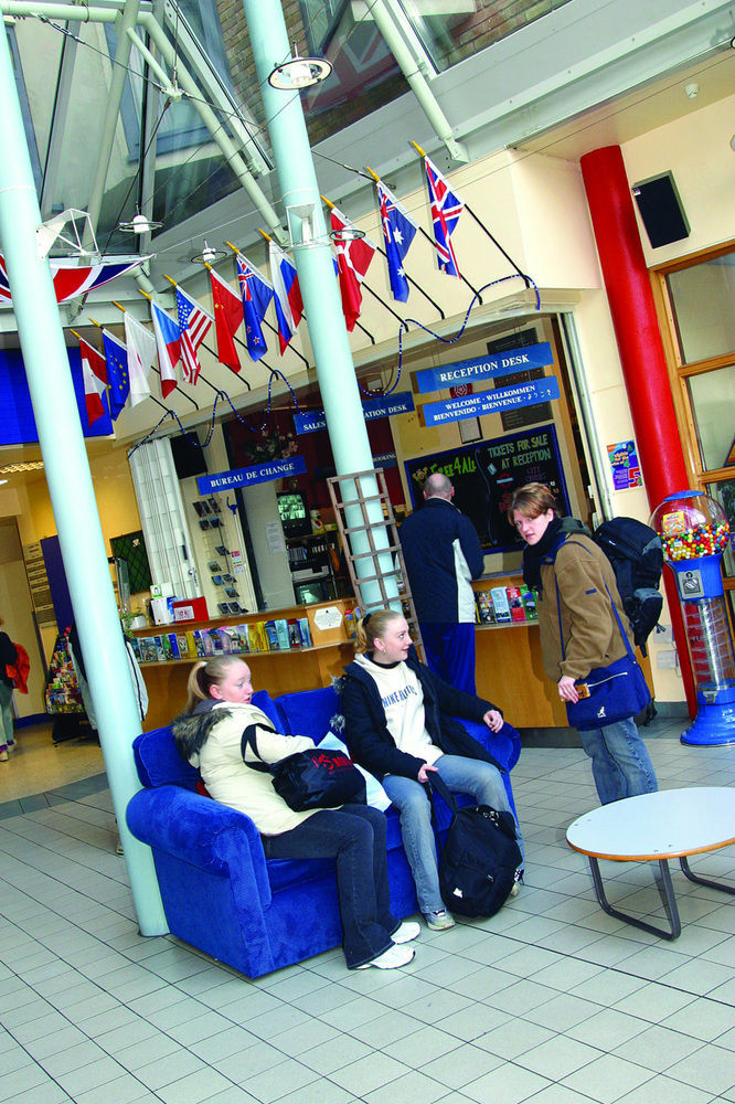 Yha Thameside London