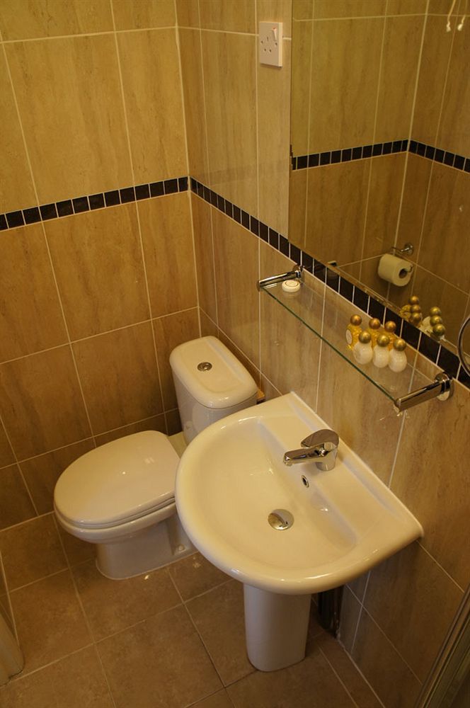 Sapphire Hotel 3*