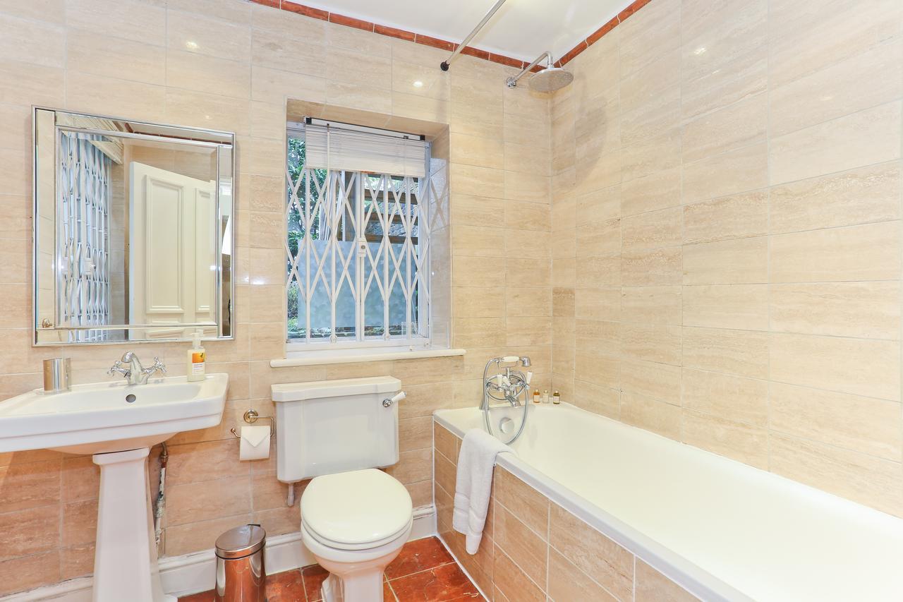 A To Rent - Chelsea * Londres