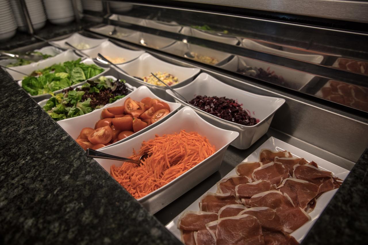 Alojamento de Acomodação e Pequeno-almoço Vincent House 3*