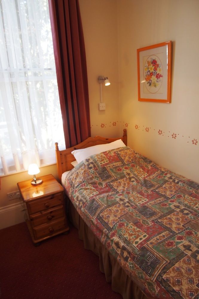 Kandara 3* Londen