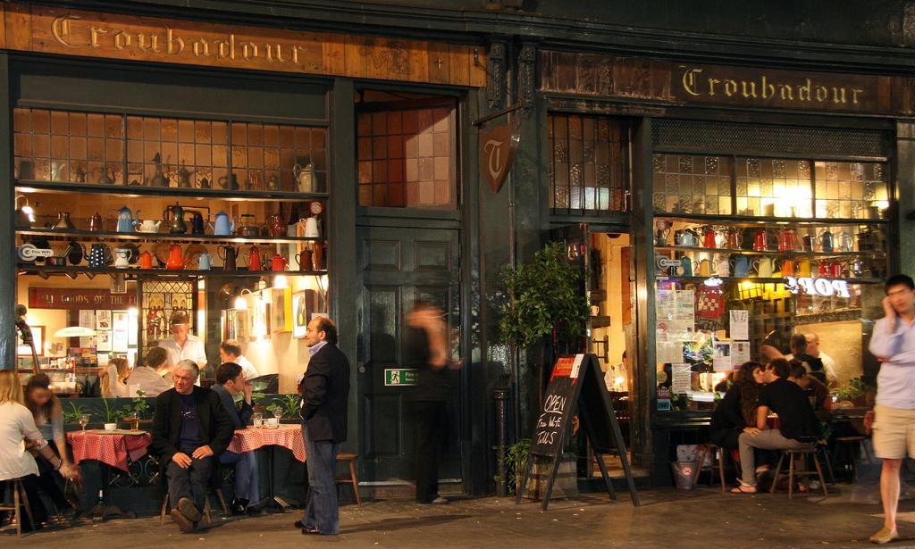 The Troubadour 3* London