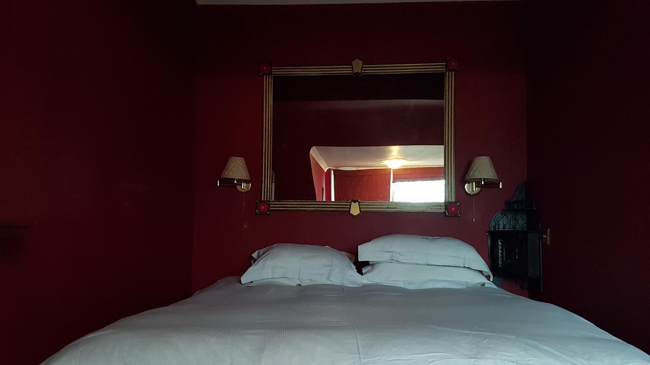 The Troubadour Hotel