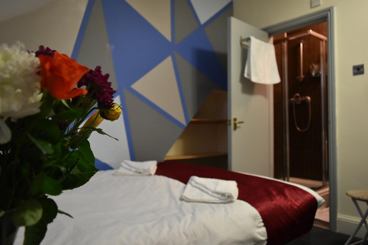 Olympus Nirvana Hotel 2*