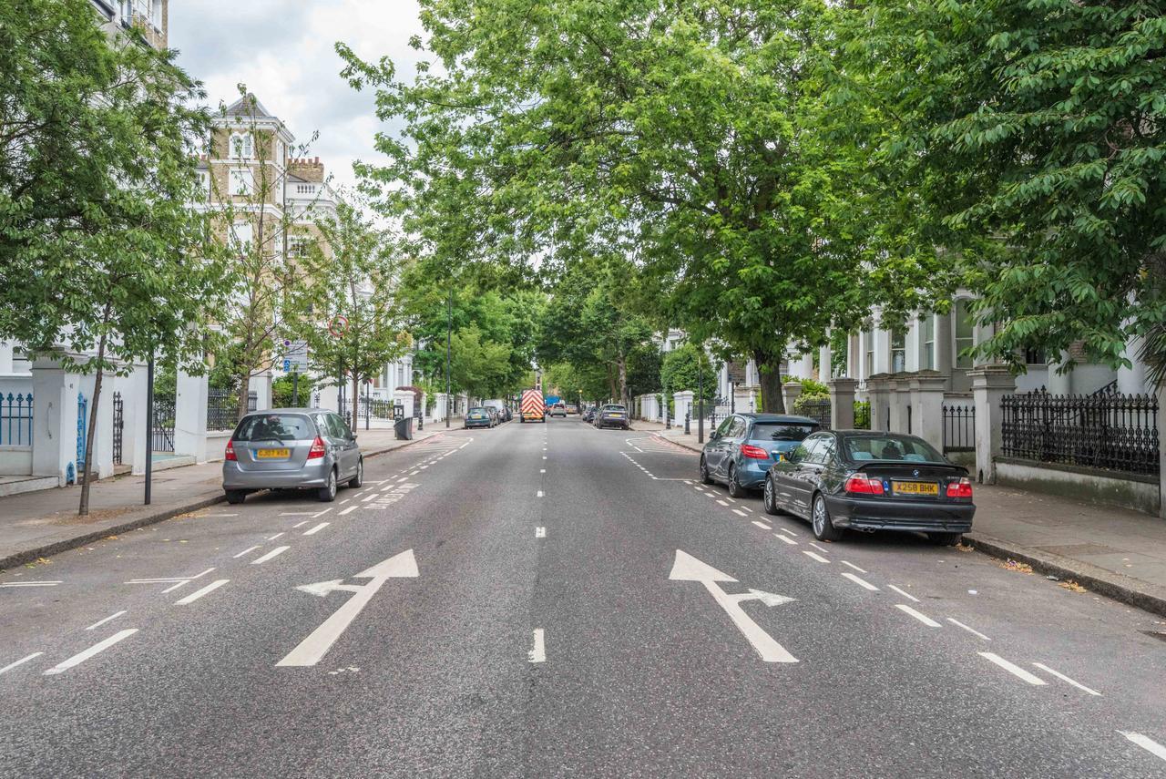 Lovely Chelsea Near The Thames By Underthedoormat
