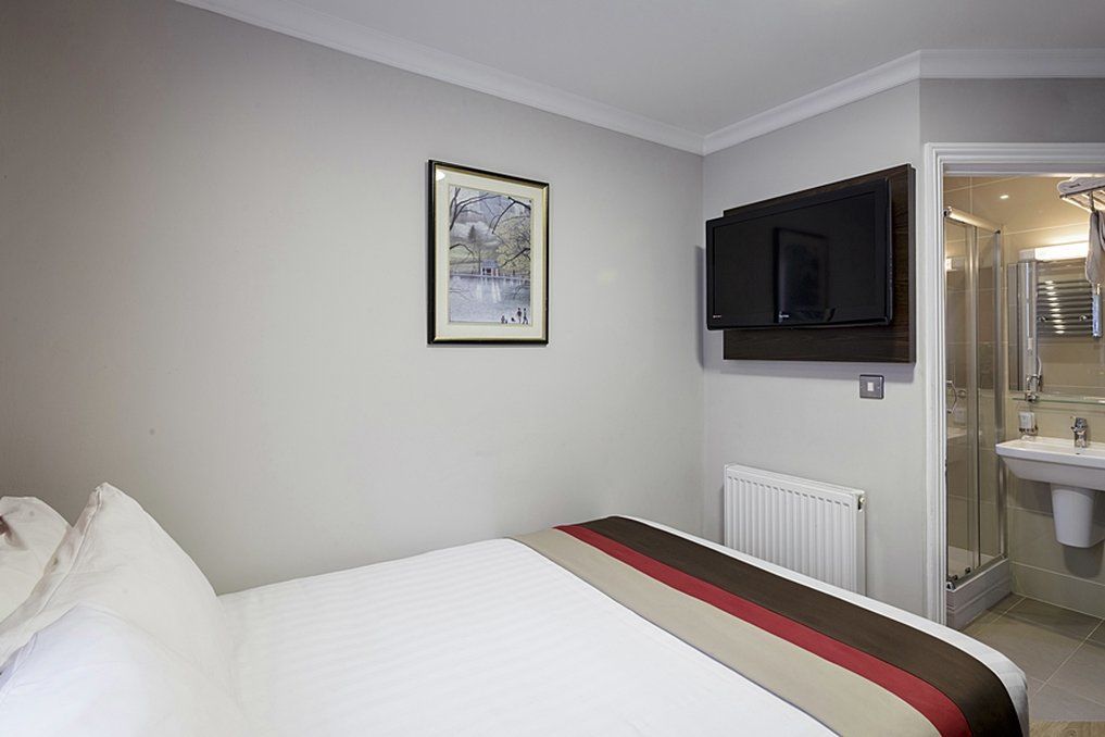 Royal Cambridge Hotel 3*