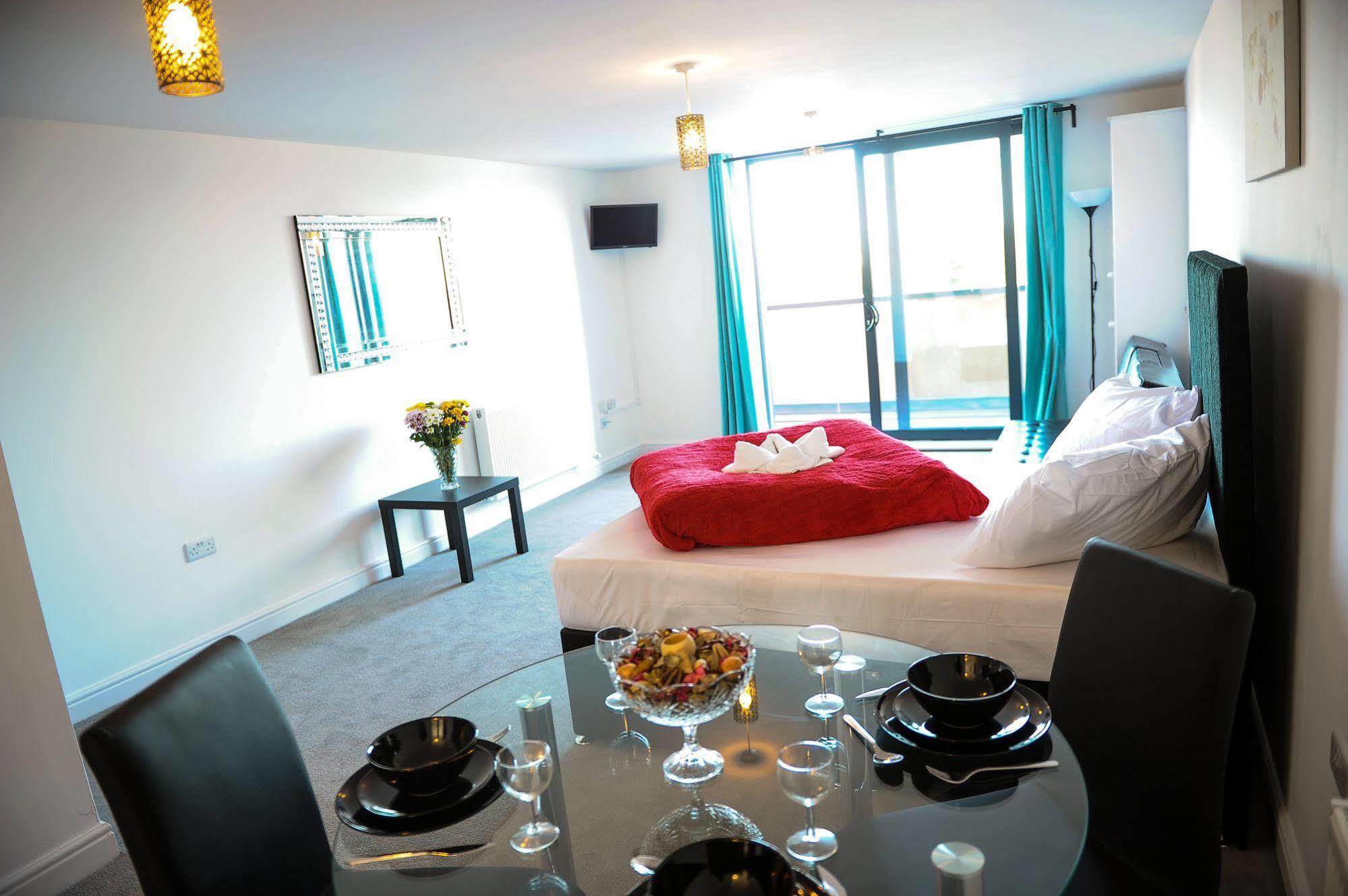 Canary Heights 3* London