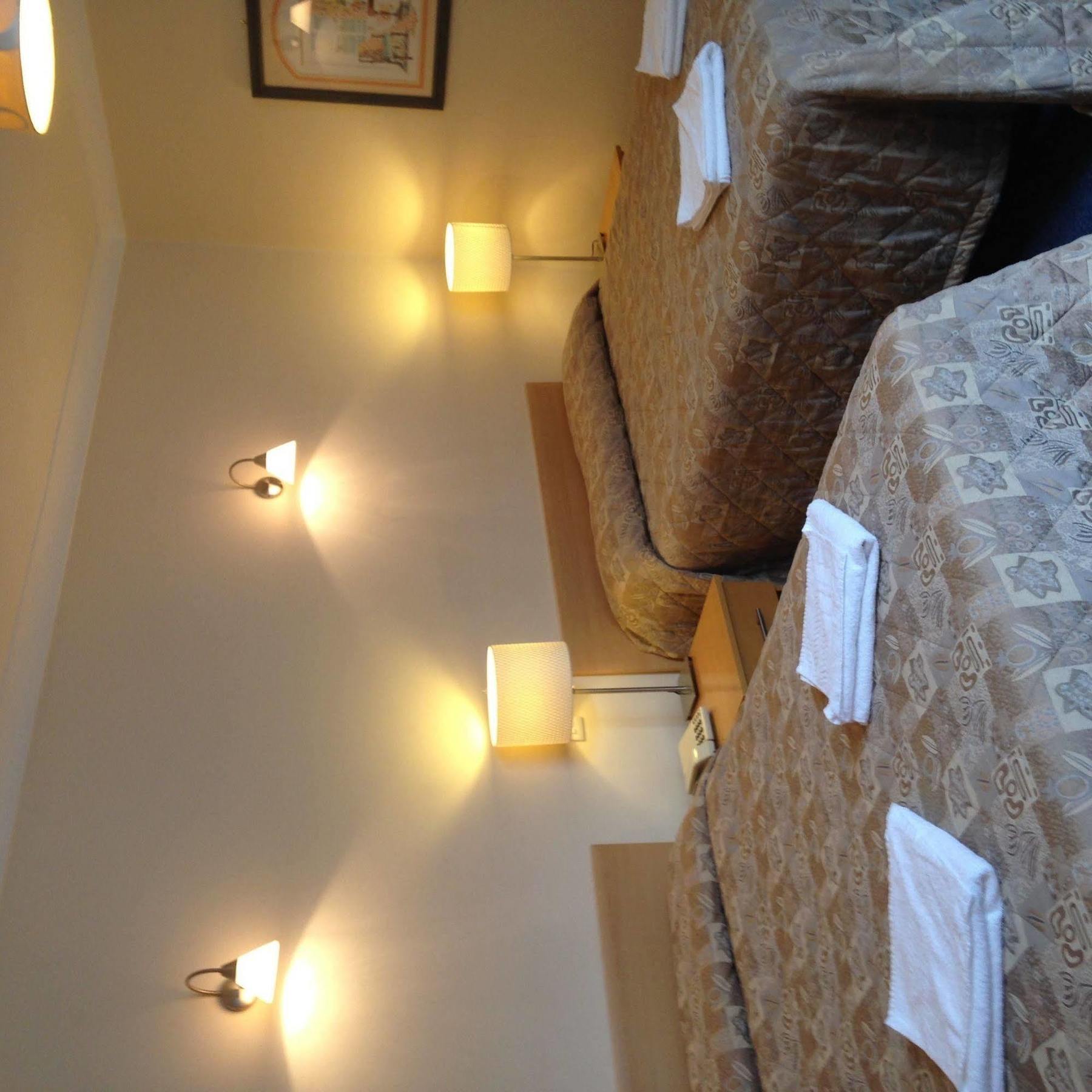 Caring 3* Londen