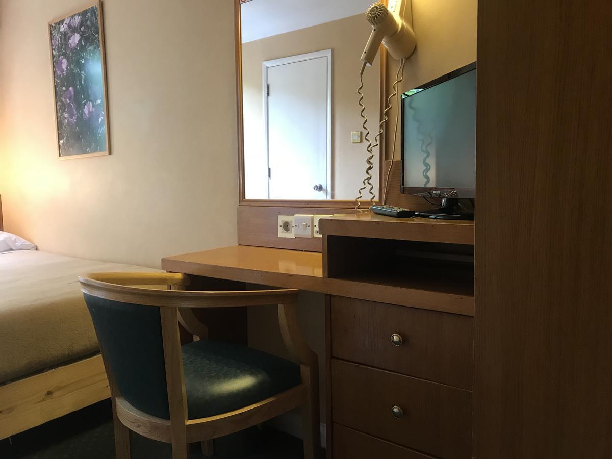 The Beverley House Hotel Londres