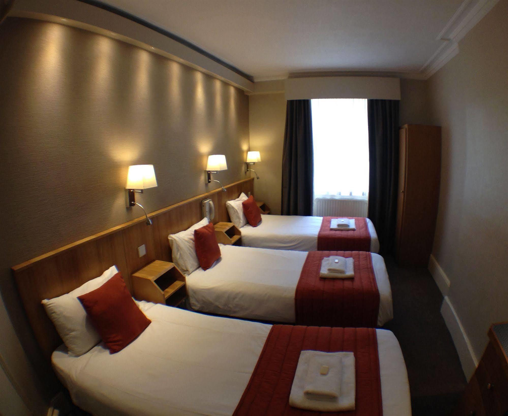 Columbus Hotel 2*