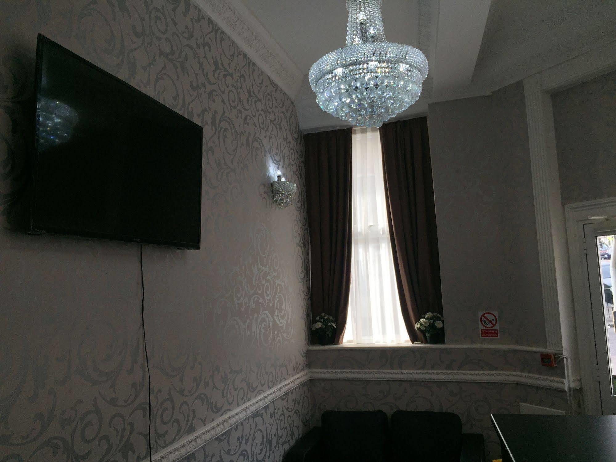 Hotel Shelton Hotel, Finsbury Park Londres
