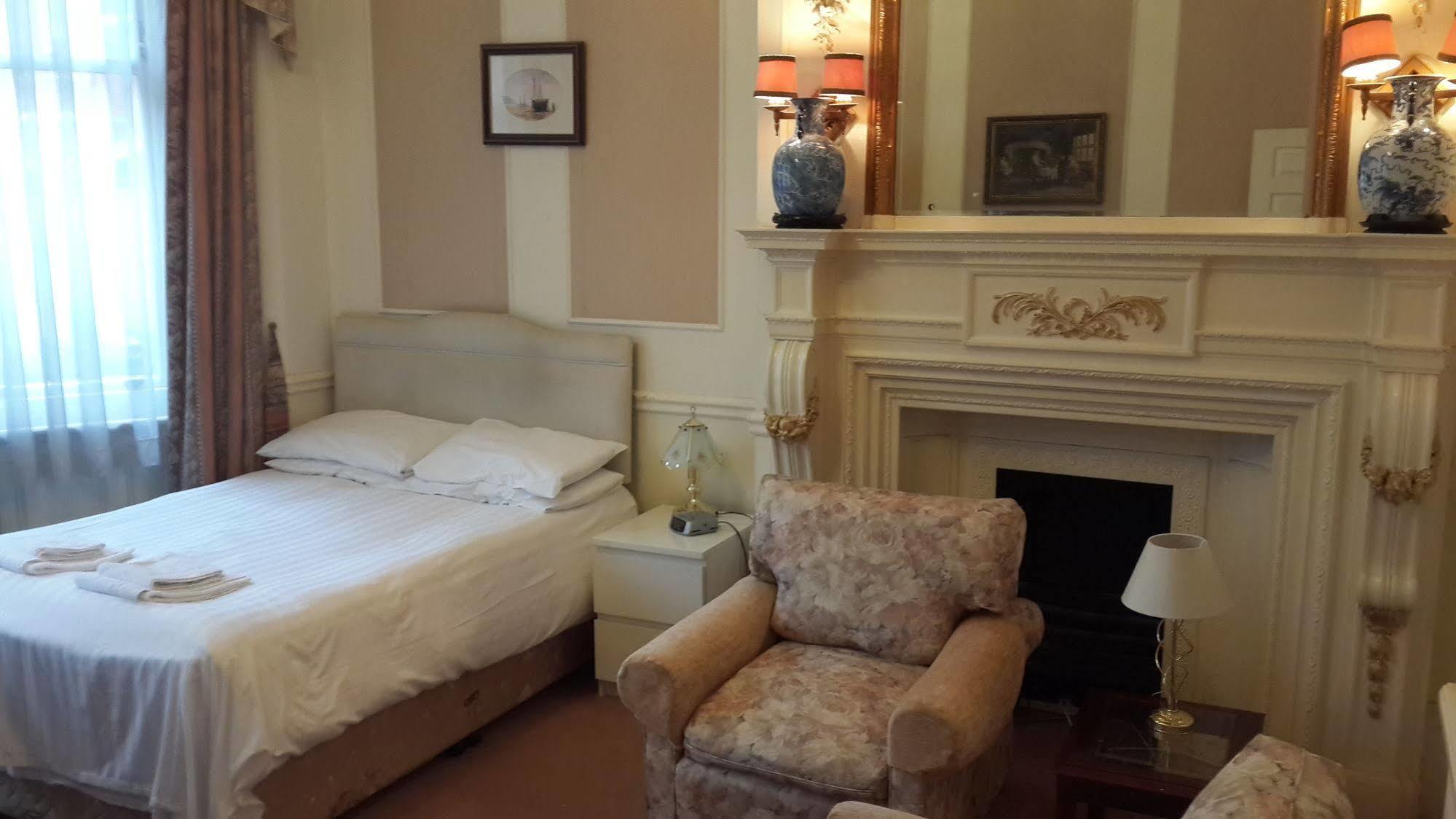 Kensingtoncourt Apart-hotel