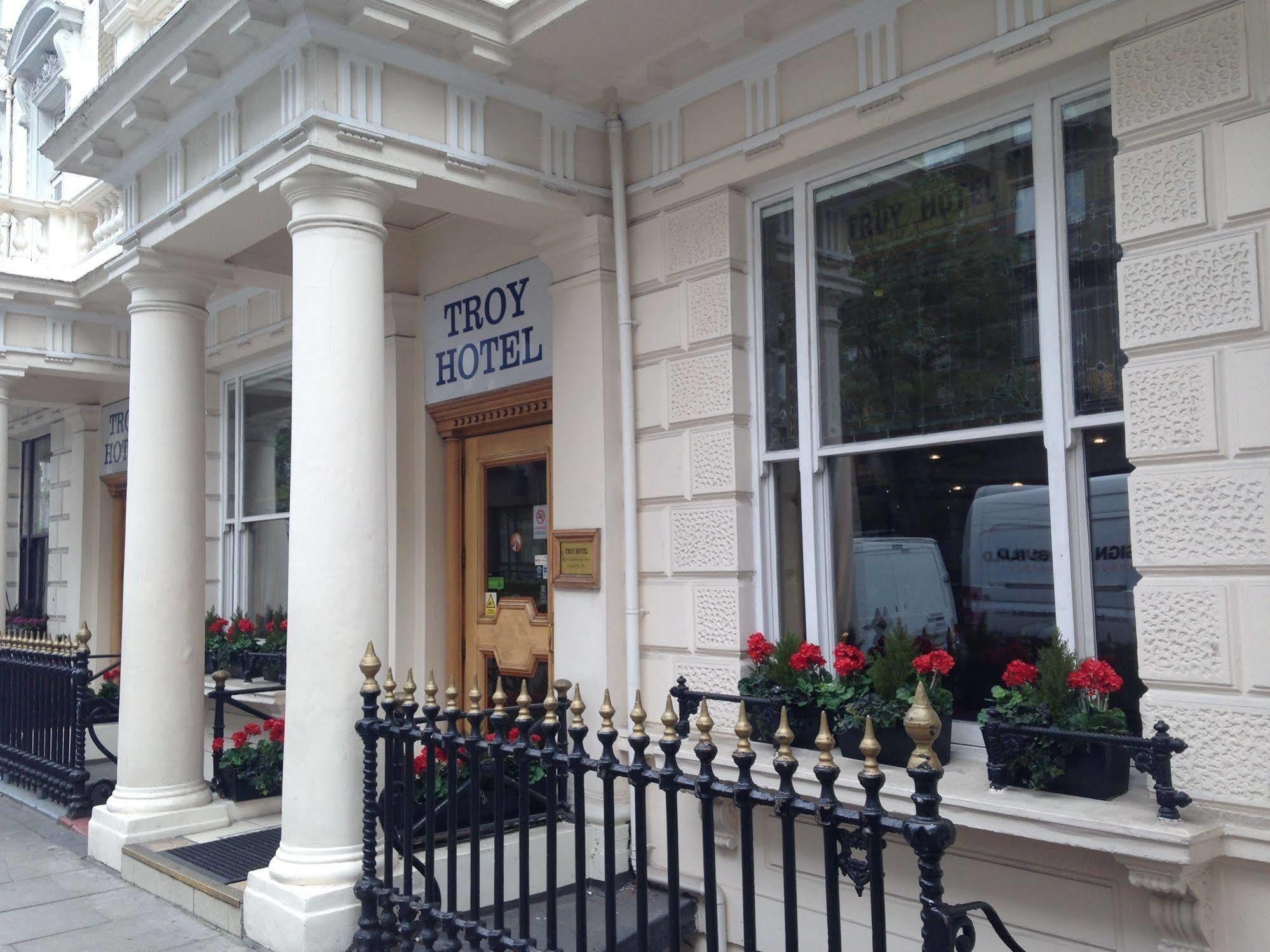 Troy Hotel 3*