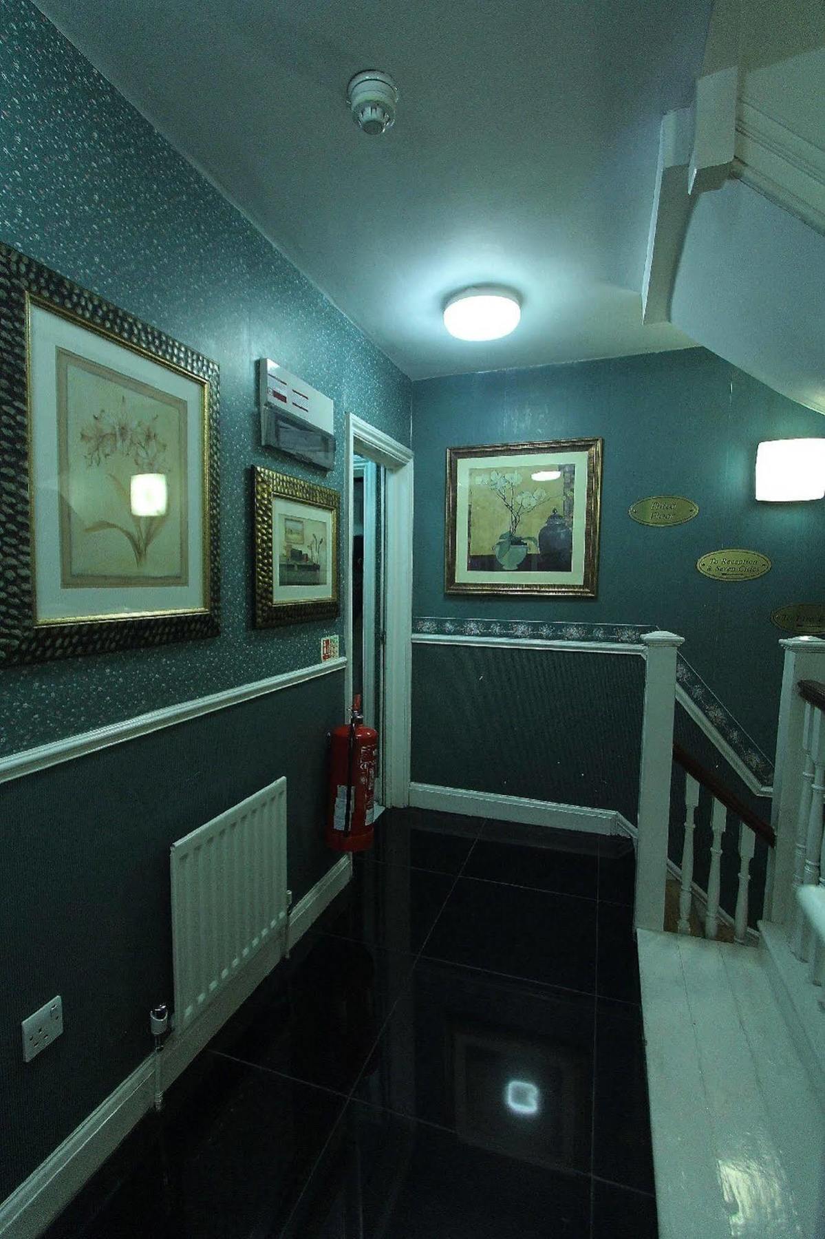 Hotel Opulence 4*