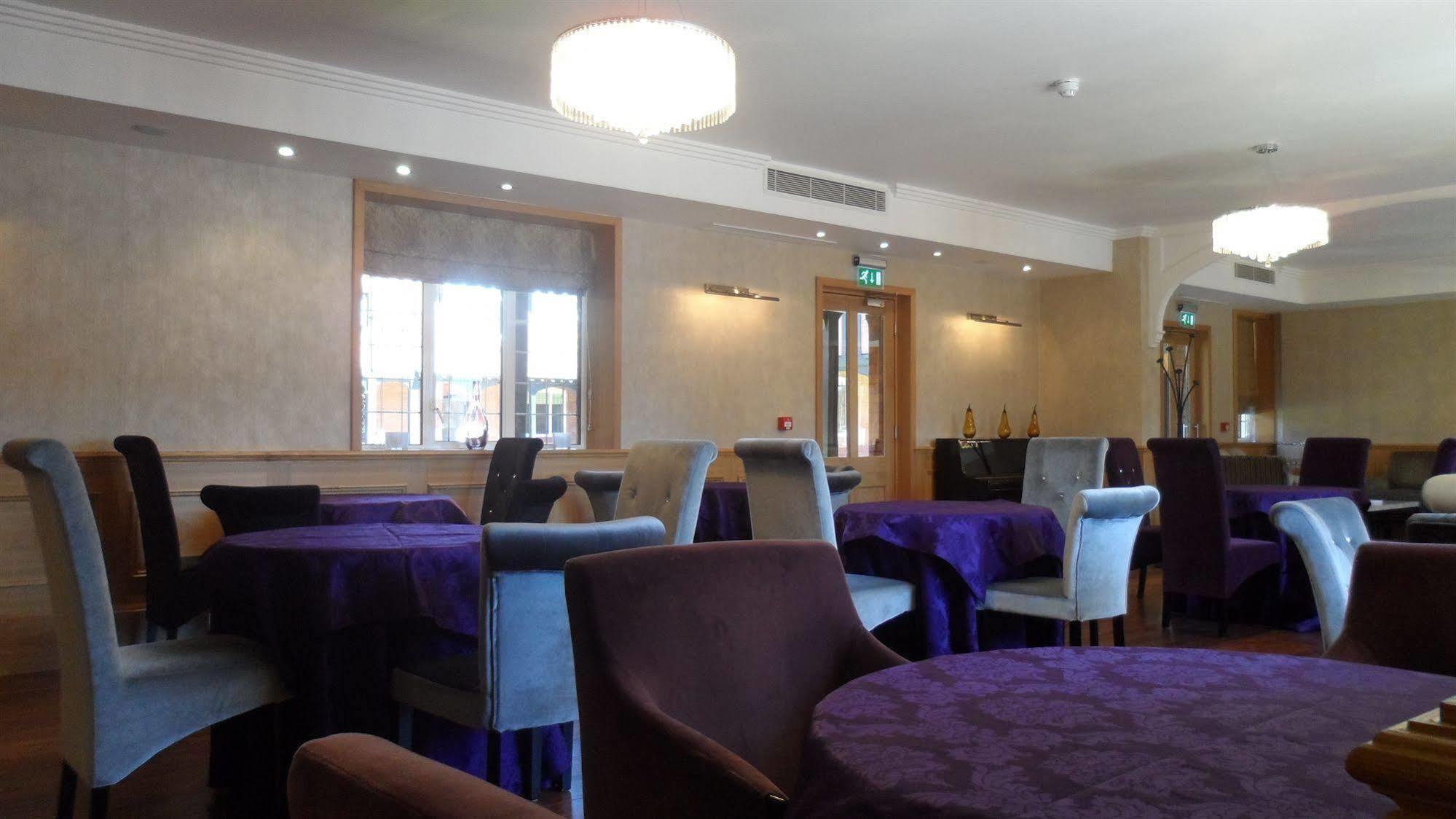 The Pillar Hotel 4*