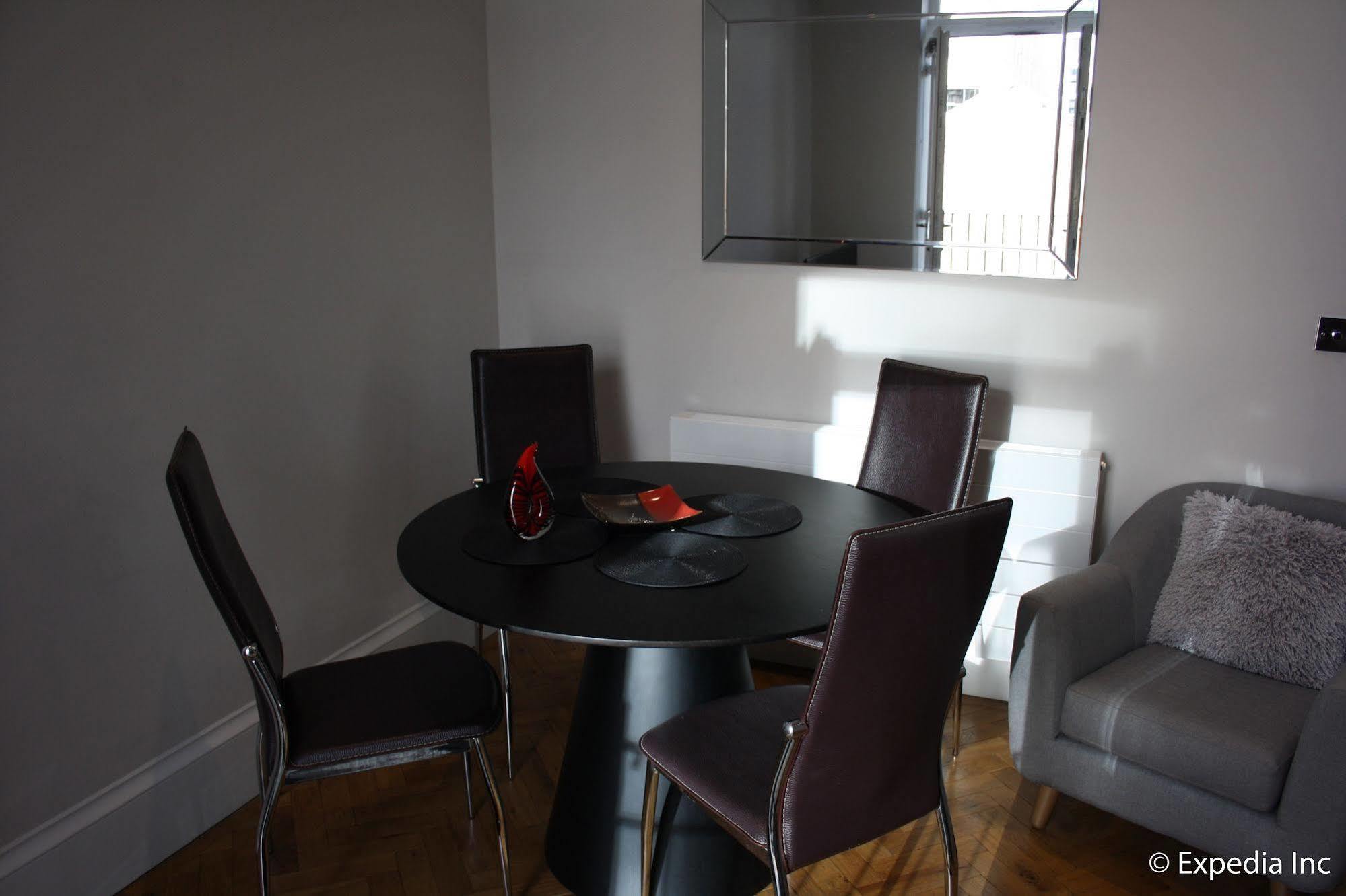 Barons Court Queens Club By Viridian Appartement