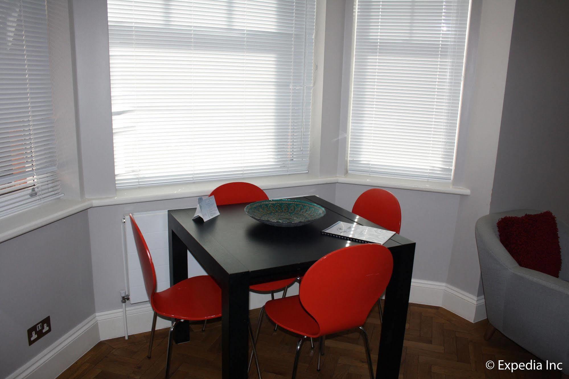 Barons Court Queens Club By Viridian Appartement *