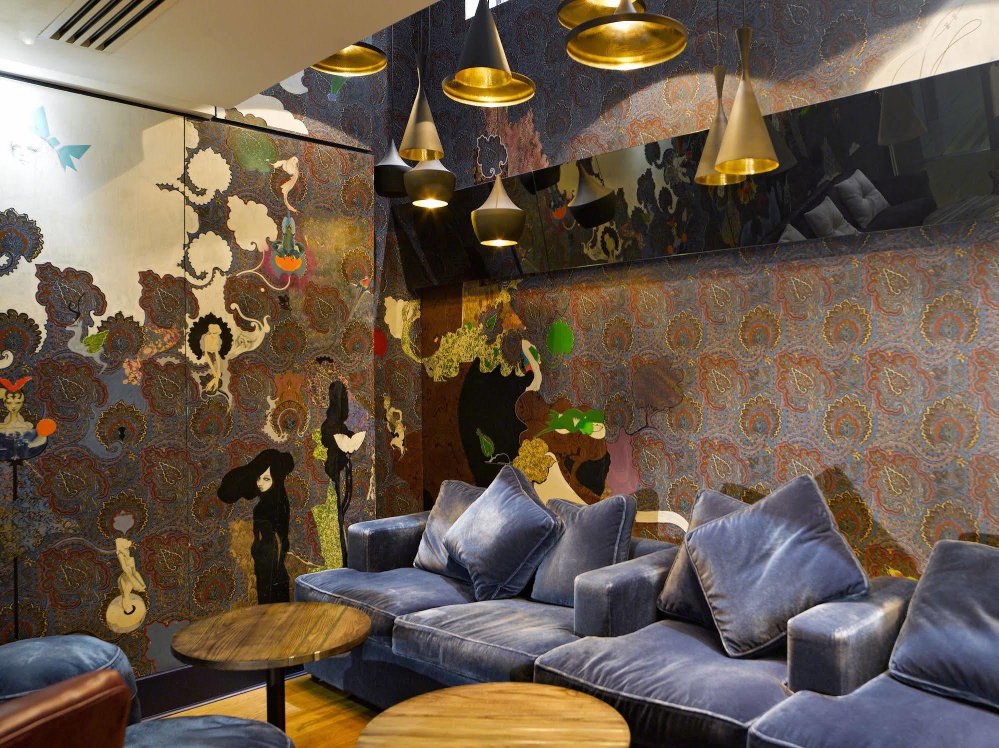 H Club Hotel
