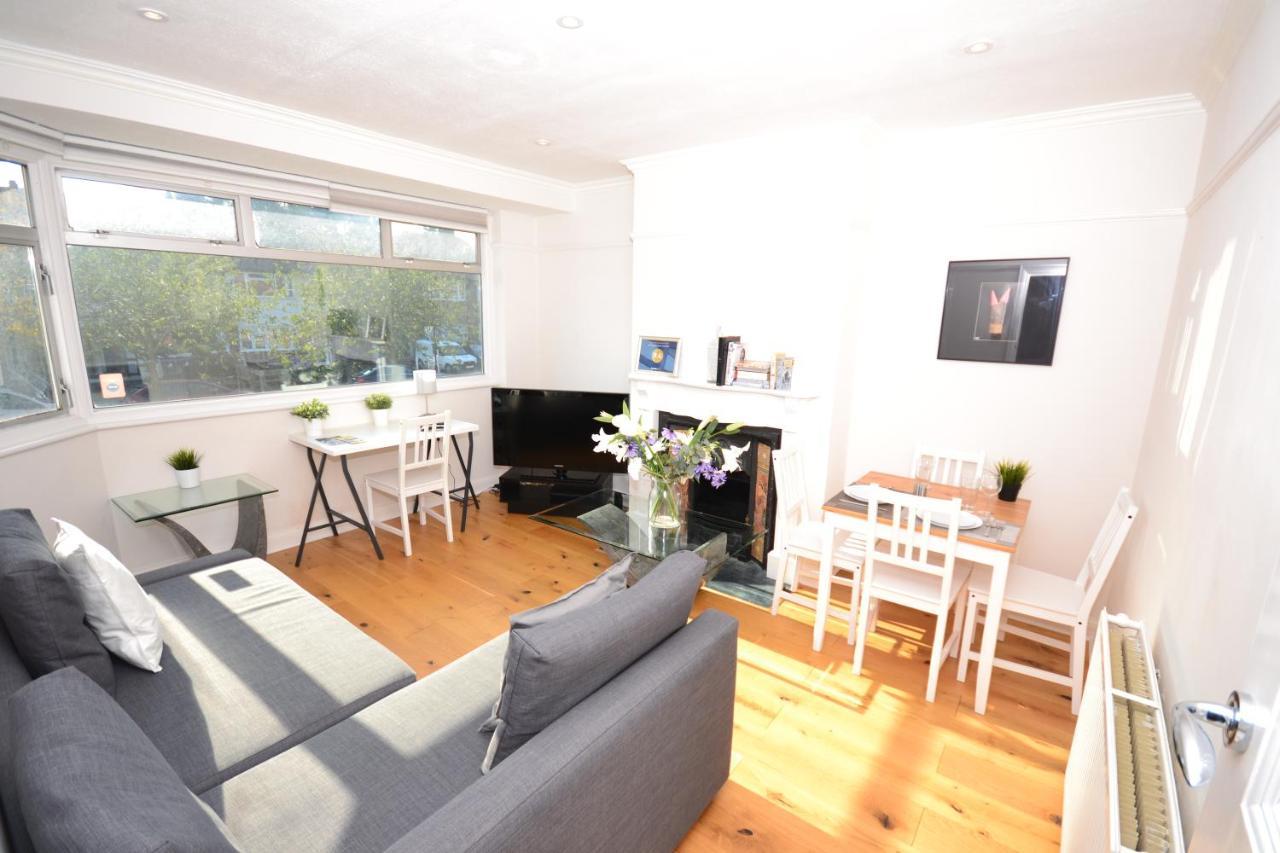 Apartamento Stunning Park Royal *