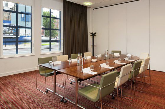 Express City, An Ihg Londres