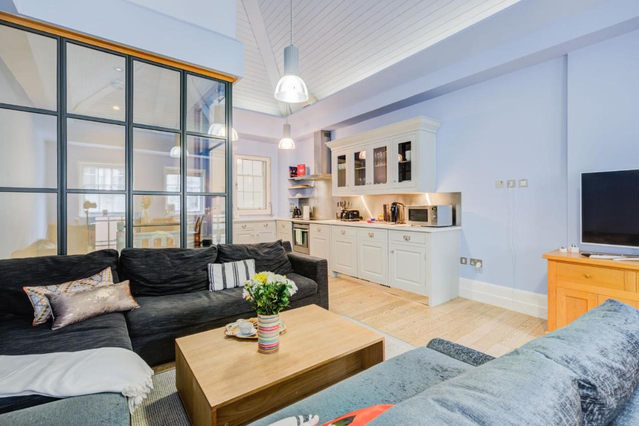 The Grand, Covent Garden Townhouse London