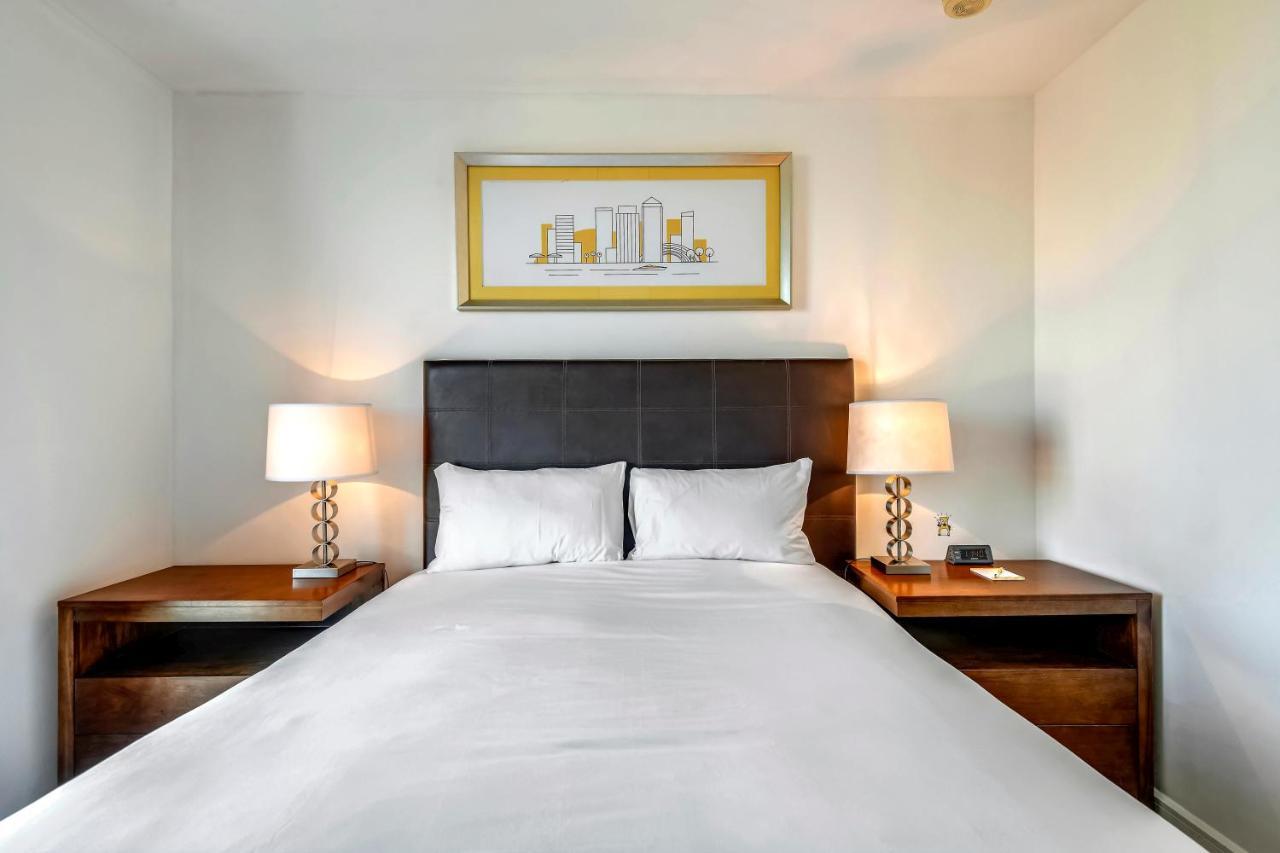 Circus Canary Wharf Apartamento *