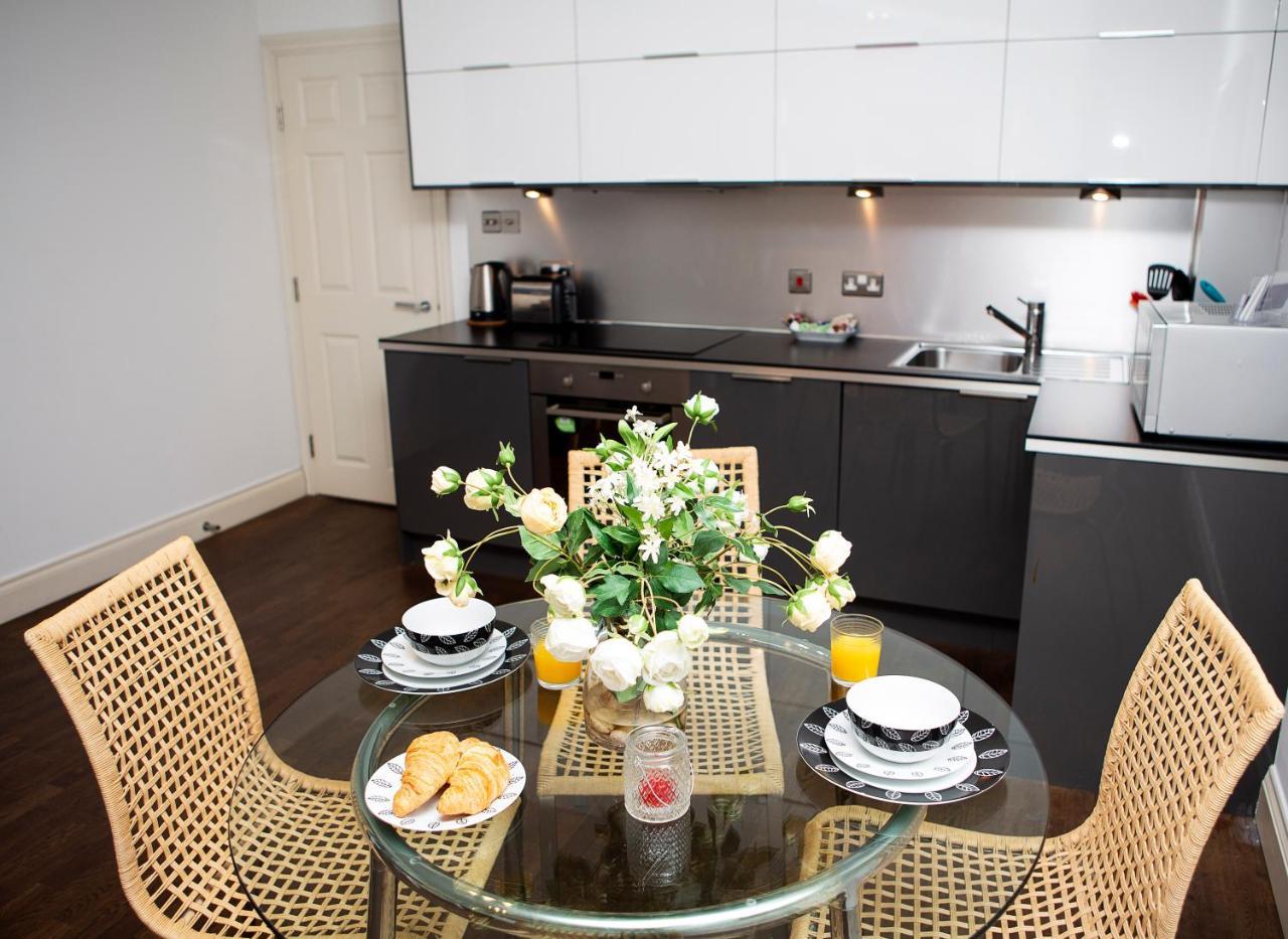 Apartamento 2, Trafalgar Square 2nd Floor By Indigo Flats