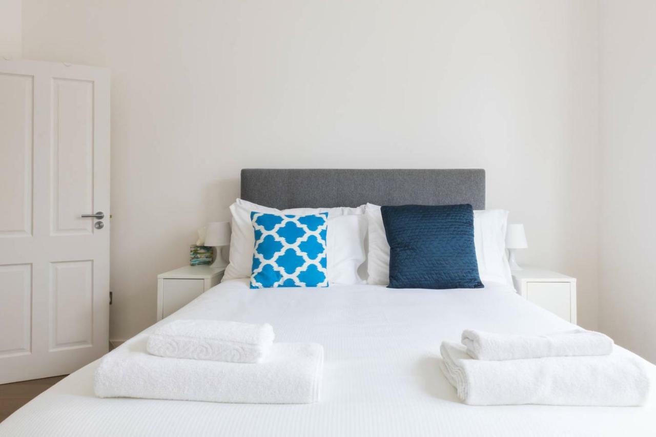 Modern, Stylish And Luxurious 1 Bed Flat *