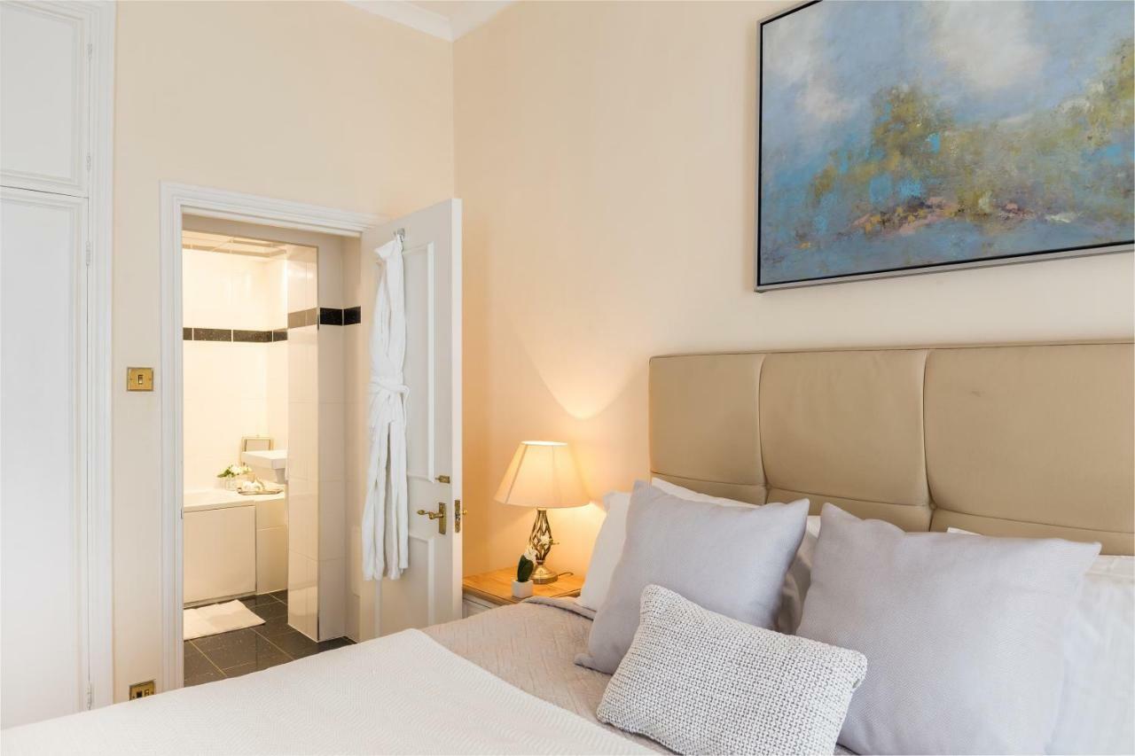 Park Lane Apartments/shaw House * Londres
