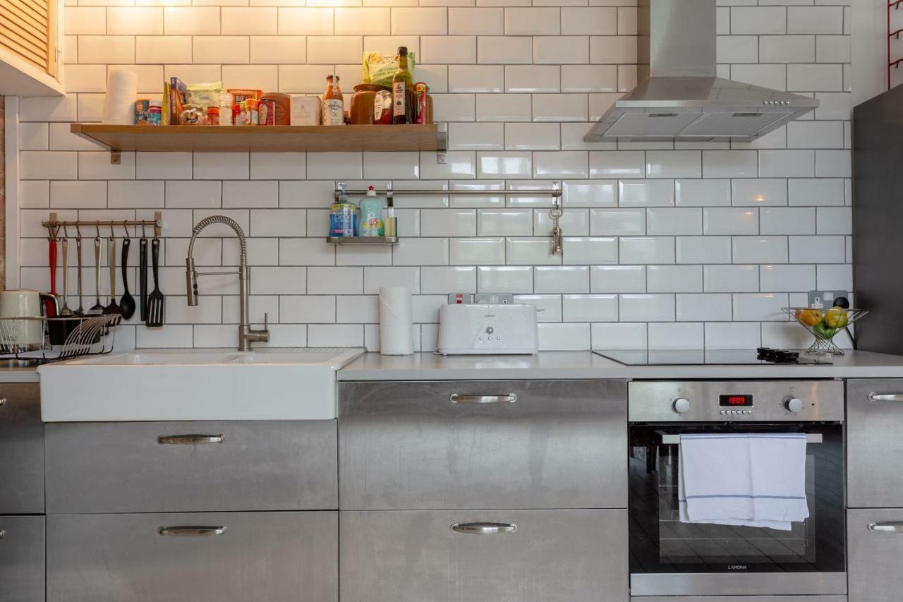 Industrial Open Plan Studio In Hackney Londres