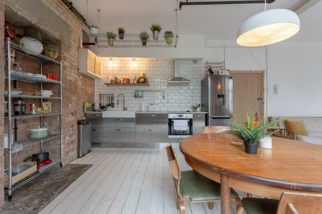 Industrial Open Plan Studio In Hackney Appartement