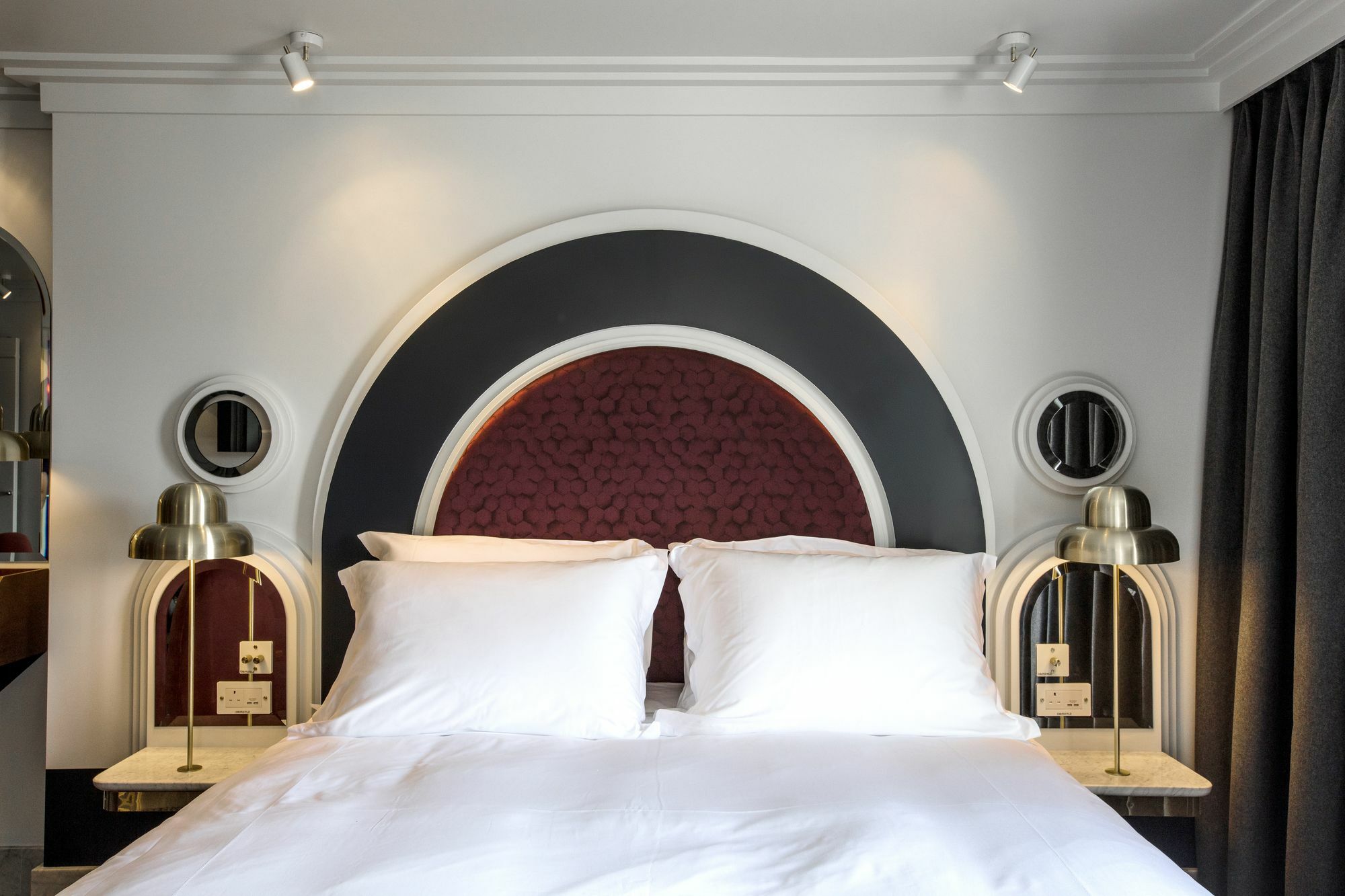 Hotel The Henrietta 4*