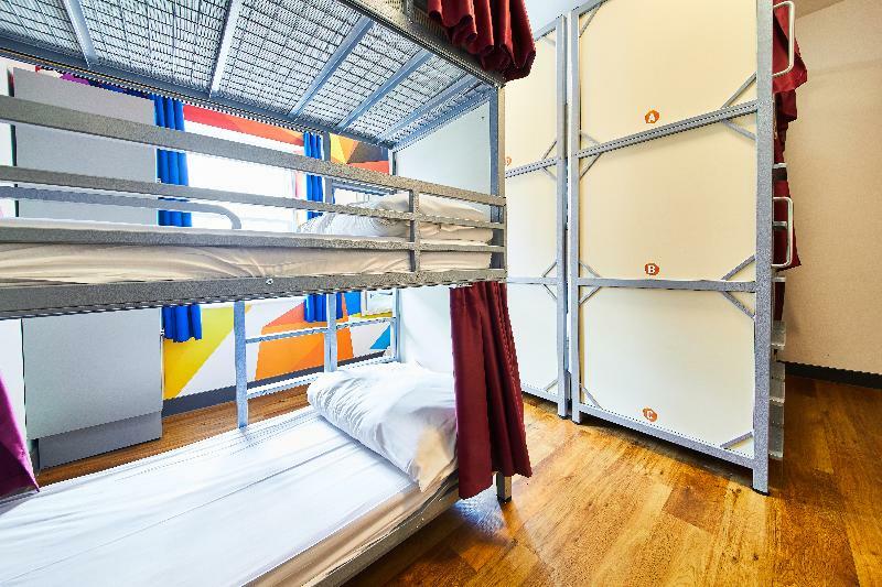 Hostal St Christopher's Oasis - Bridge - Female Only