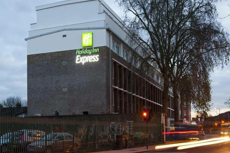 Hotel Express - Vauxhall Nine Elms 3*