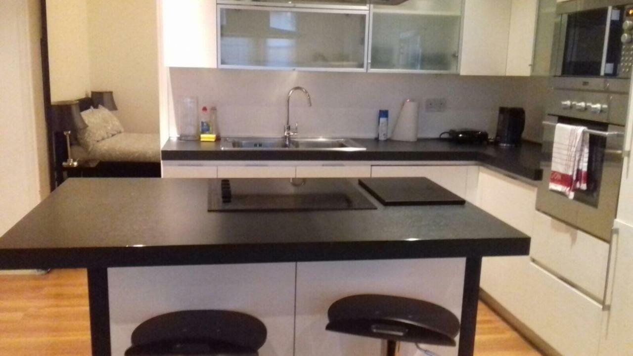 Stylish 1 Bed In Earls Court Apartamento *