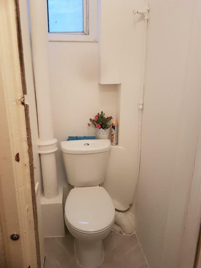Miles Building Apartamento *