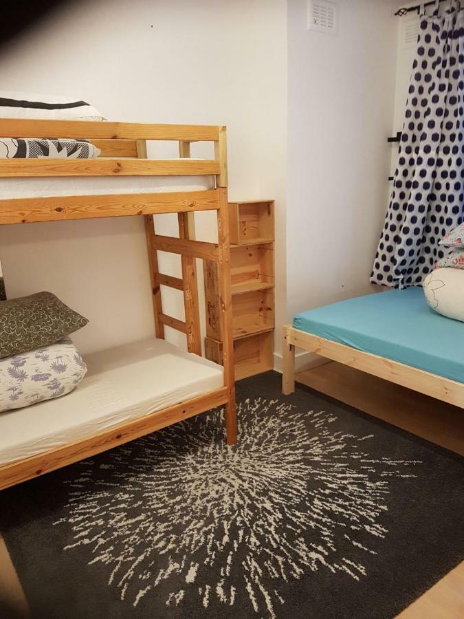 Miles Building Apartment *