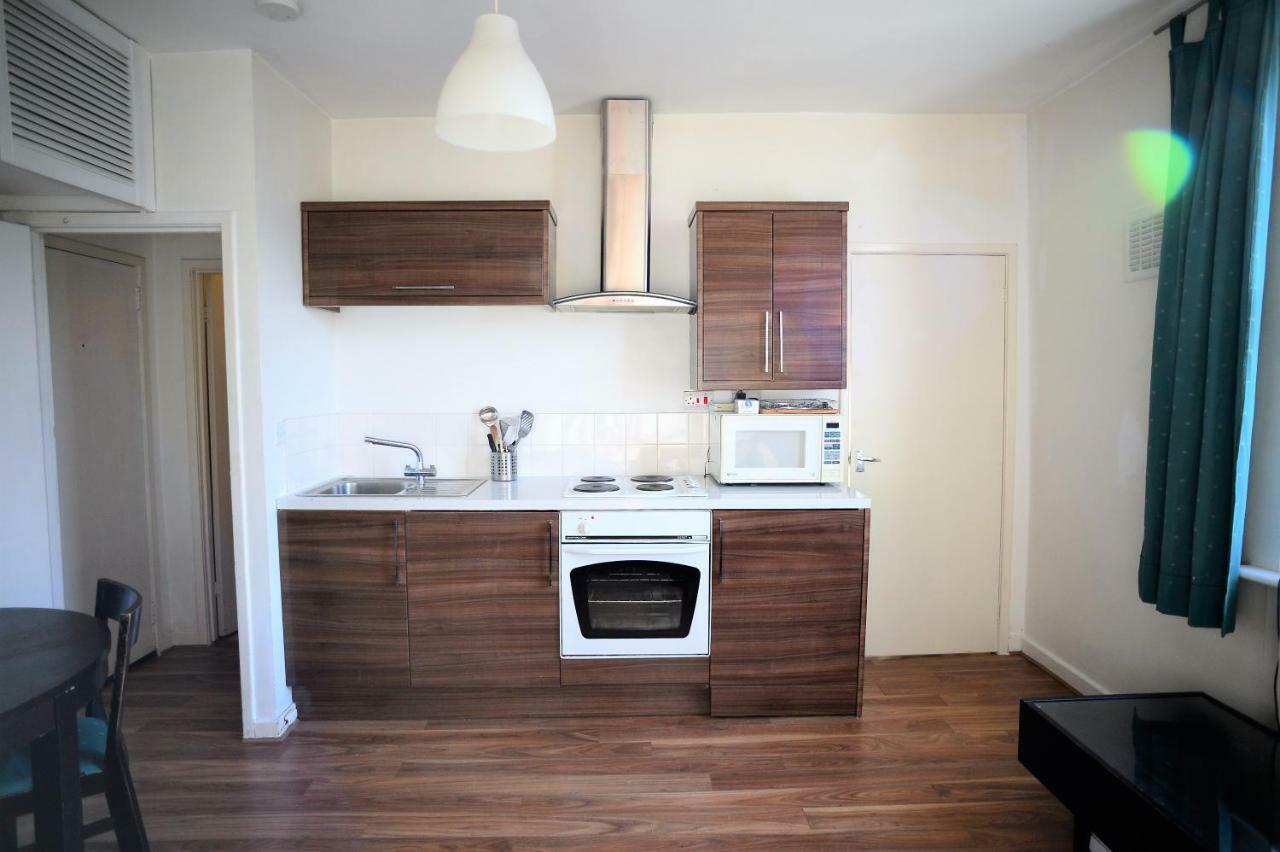 Near Hyde Park Sleeps 4 Apartamento Londres