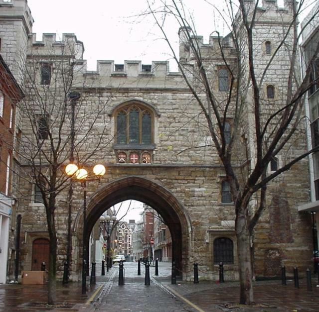 Woodbridge House London