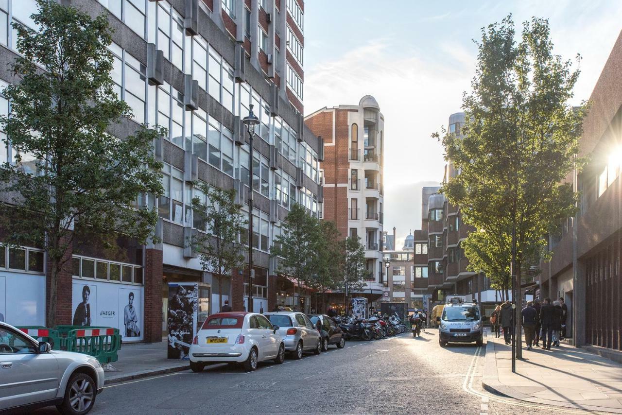 Artistic And Soulful Carnaby Street Movie Pad Appartement Londres