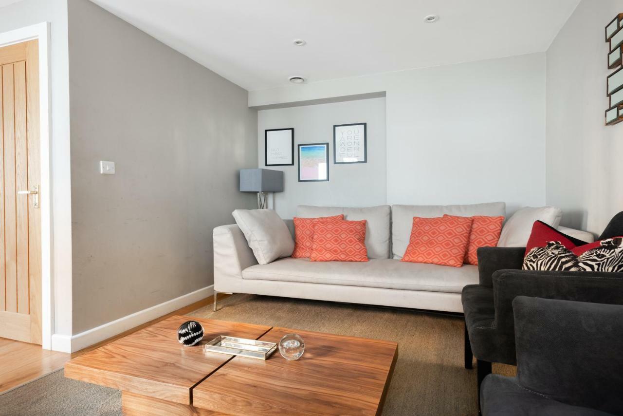 The Norfolk Maisonette - Lovely 4bdr Mews Apartamento Londres