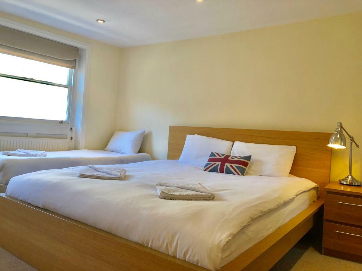 Buckingham Palace View Apartment