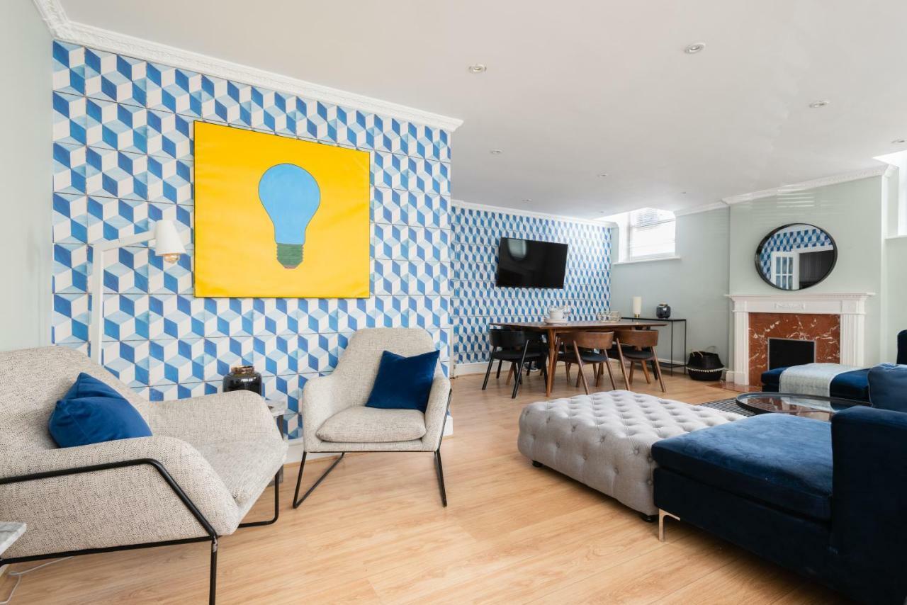 The Kensington Palace Mews - Bright & Modern 6bdr House With Garage * Londen