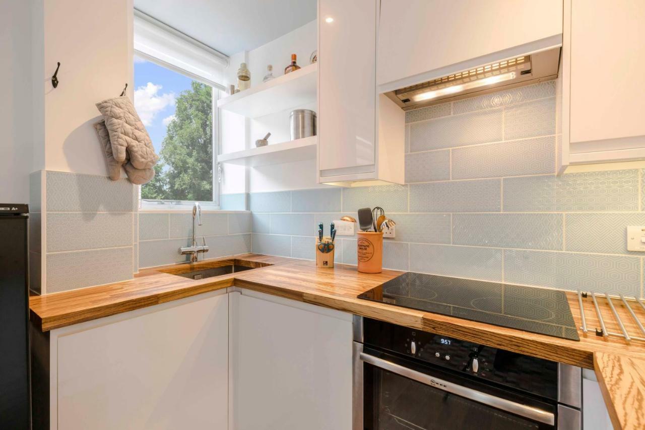 The Nook Tower Bridge Apartment London