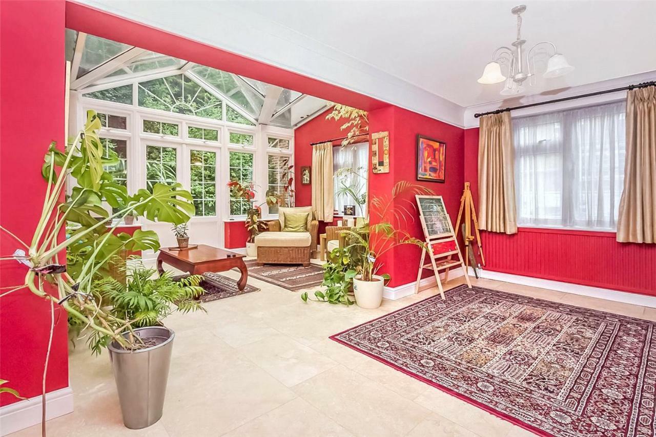 Highgate 4-bedroom Quarto em Acomodações Particulares Londres