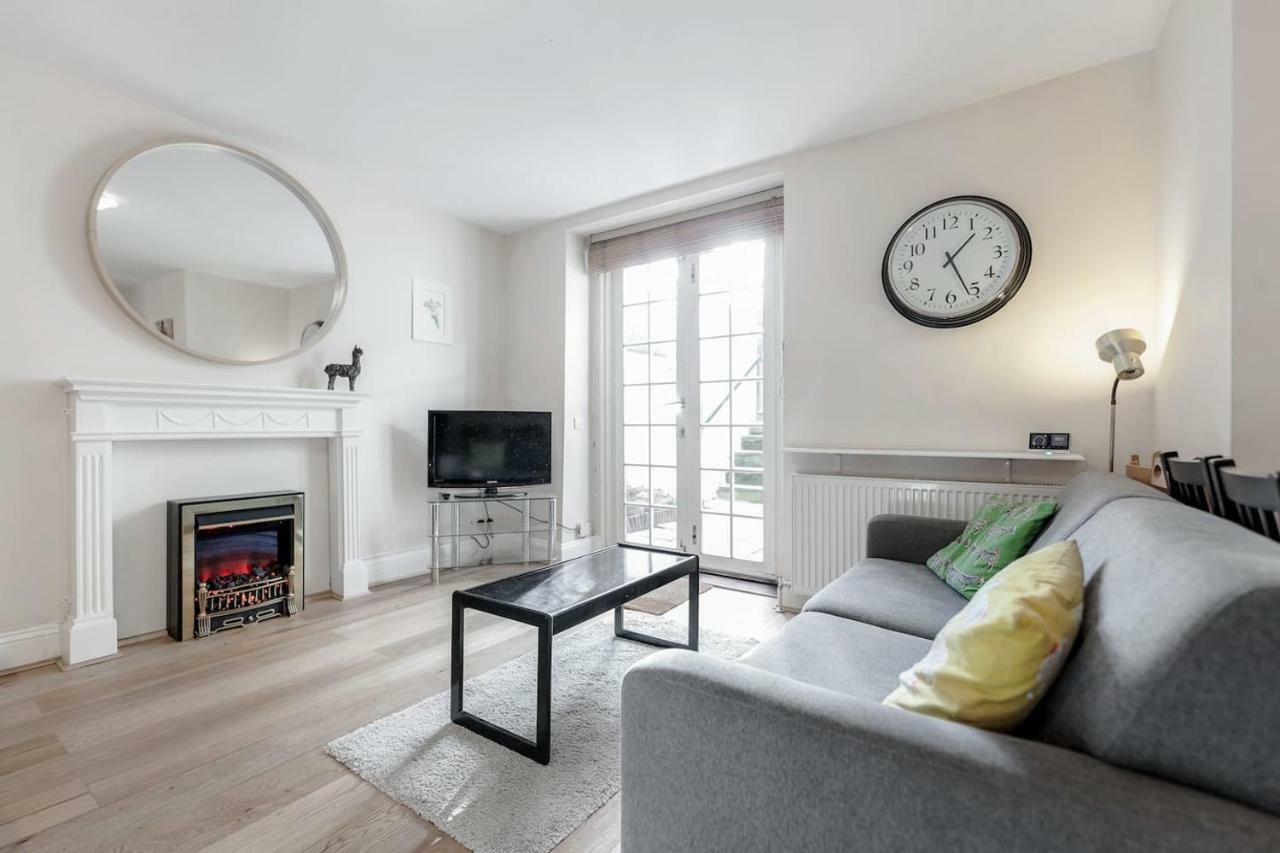 3 Bedroom Garden Flat - Location Apartamento *