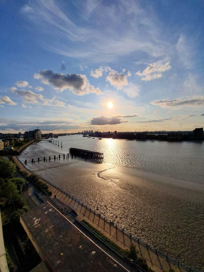 Affluent Riverside Sark Tower Appartement Londen
